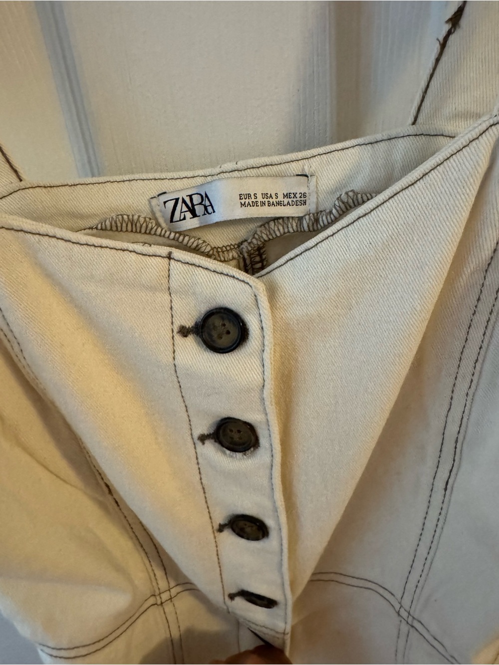 ZARA Cream Button-Front Top with Contrast Stitching